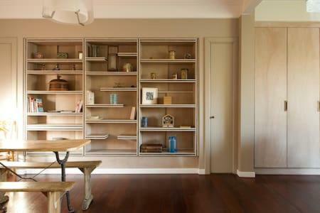B&B La Chambre De Plume Schaerbeek Екстериор снимка