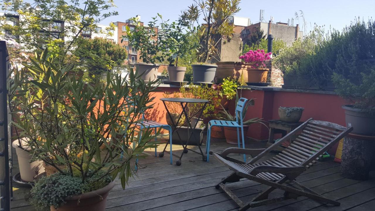 B&B La Chambre De Plume Schaerbeek Екстериор снимка